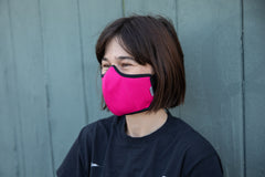 roxy wearing the organic summer cotton mask in hibiscus
