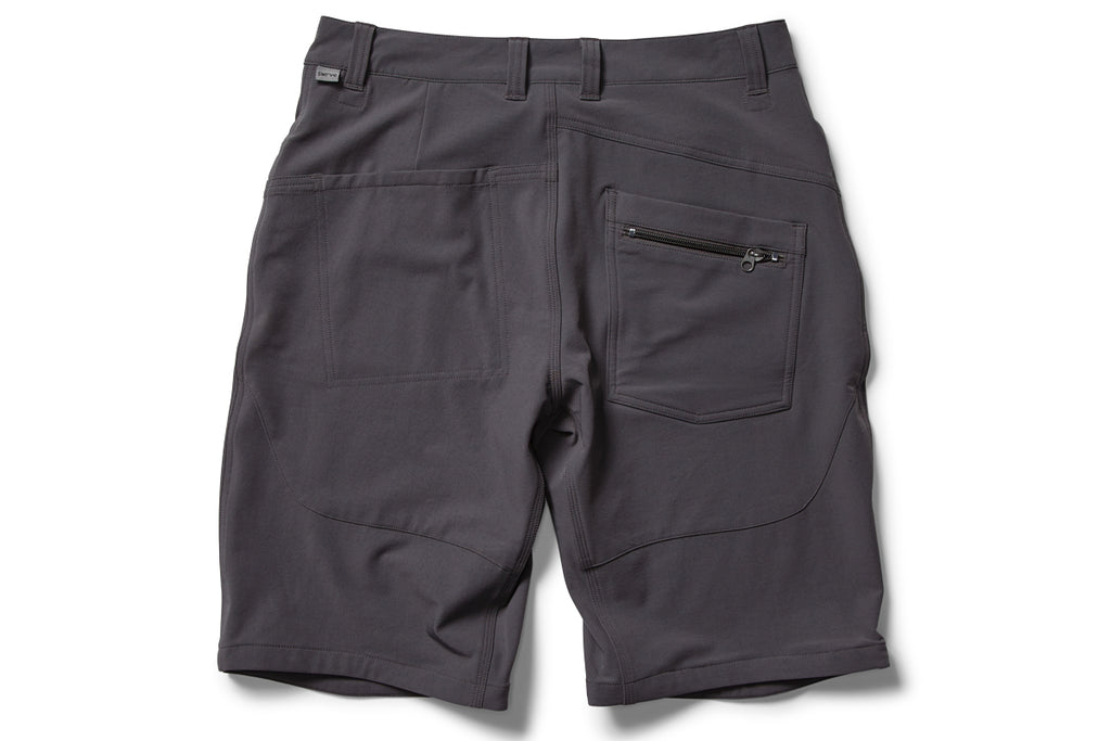 flat shot rear pocket detail of the TRANSVERSE regular shorts in grey